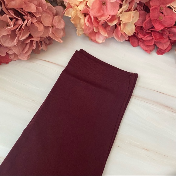 Soft Fleece Lined High Waist Burgundy Yoga Leggings - Picture 11 of 16